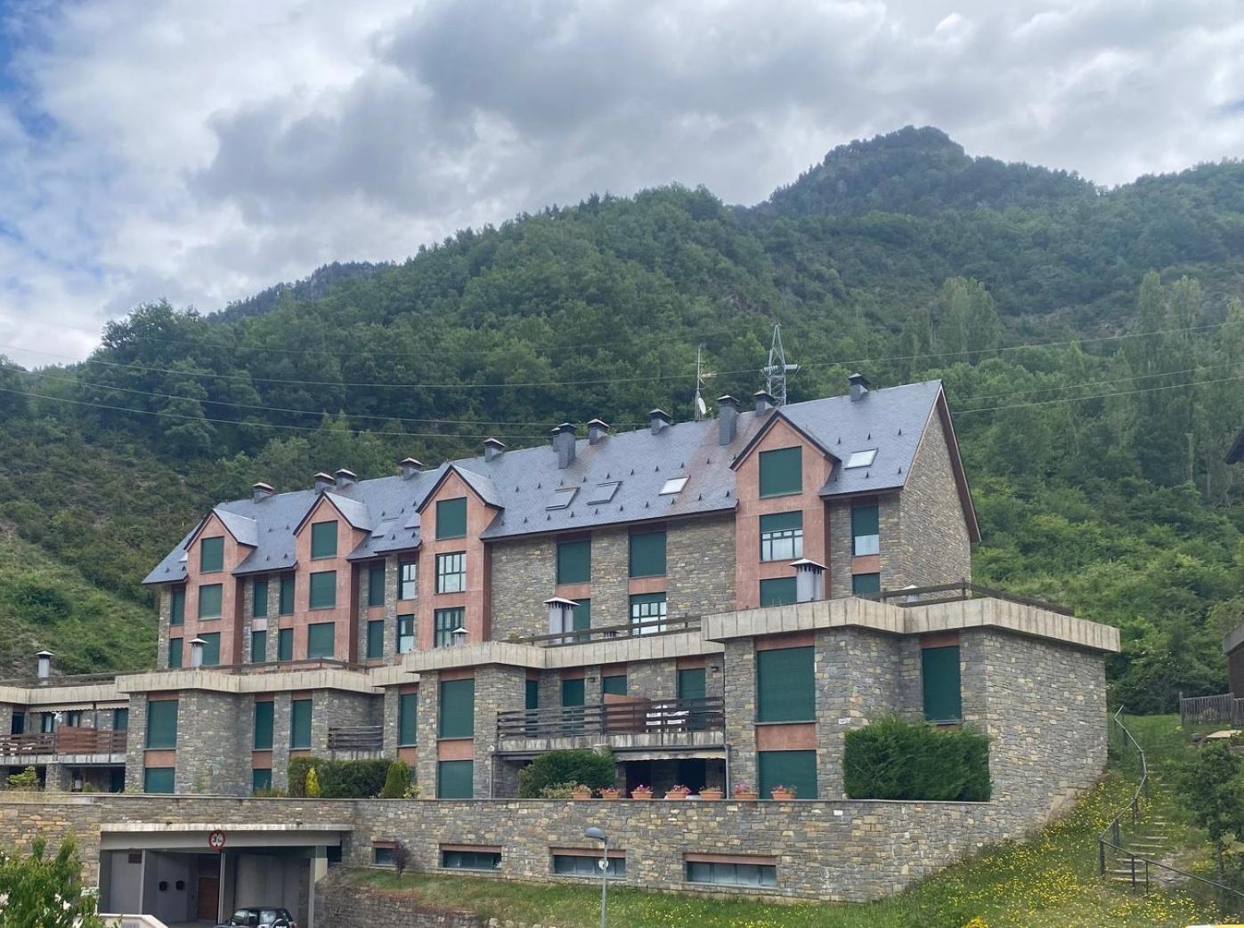Snow Hills Panticosa Apartment Exterior photo